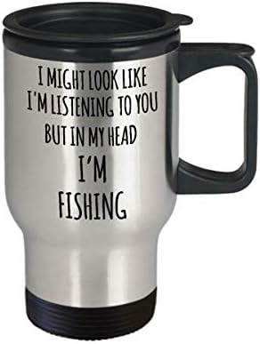 Smiješna ribolovna šalica, možda bih izgledala kao da slušam, ali u glavi ribardam šalicu za kavu