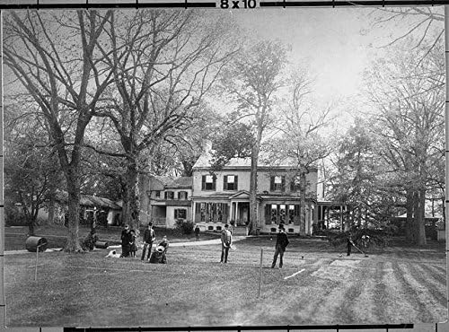 PovijesneFindings Foto: Montrose, R Street & Avon Place, Washington, D.C, C1885, Georgetown, Lawn, Men,