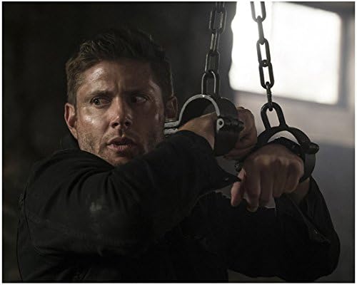 Nadnaravni Jensen Ackles kao Dean u Shackles Close-uplatu 8 x 10 inča fotografija